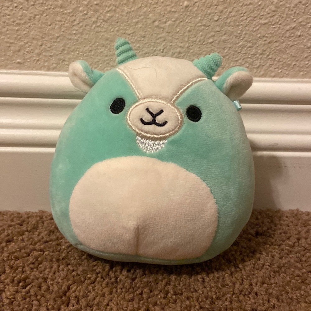 Squishmallow Goat